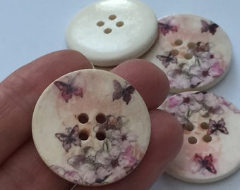 10 Butterfly Wood Buttons - BUT07