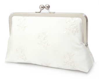 Ivory white bridal clutch bag, embroidered silk purse, wedding clutch, bridesmaid gift, IVORY BUDS