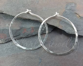 Medium Sterling Silver Hoops, 1 inch Hoops, Minimalist Earrings, Classic Earrings