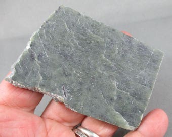 Raw Serpentine - Raw Stones, Healing Crystals and Stones, Rocks & Minerals, Rock Collection, Meditation Tools, Earth Element (K294-1)