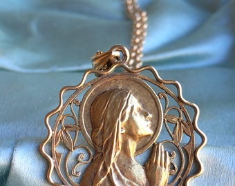 18K Gold Spanish Blessed Mother Mary Medal Necklace Art Nouveau Initials AM Vintage Catholic Jewelry Religious Jewelry Virgin Mary Gift