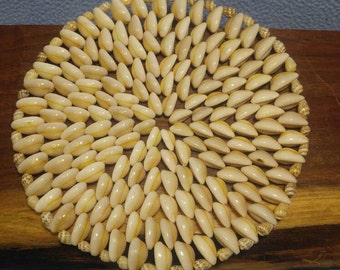 Vintage Shell Trivet 6.25" across