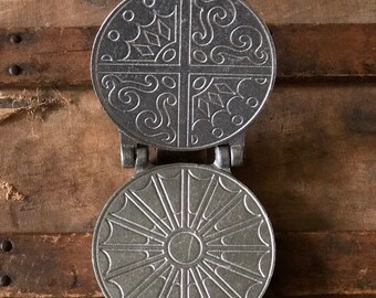 Vintage Vitantonio No 5 Handheld Pizzelle Waffle Cone Maker Stove Top Fire Cast Aluminum Wood Handles