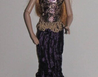 16" Tyler Wentworth Custom-made Ensemble