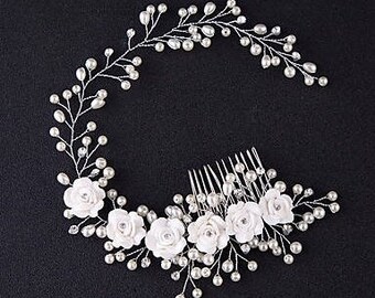 Bridal hair vine, Flower hair vine, White Rose and Pearl hair vine, bridal tiara, 12" hair vine, wedding hair accessory, Floral Hair Comb