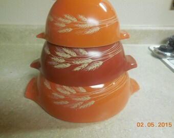 VINTAGE Pyrex Cinderella Bowls Set Of 3 Clean Autumn Wheat