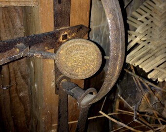 Old traps metal spring traps rusty decor some Victor traps