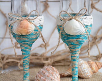 Beach Wedding Glasses Toasting Flutes Champagne Flutes Set Nautical Wedding Turquoise Sea Wedding Bride & Groom Starfish Seashells Shell 2