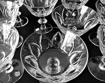 Set of 4 Crystal Champagne Coupes Vintage Wedding Champagne Glasses