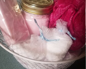 Soap and scents gift basket