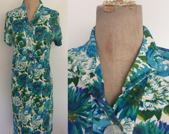 1970's Floral Print Polyester Shift Dress Blue Flower Print Size Small Medium by Maeberry Vintage