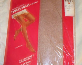Vtg. 70s 80s Seamless Stretch Thigh-High Stockings Suntone Tall fits 10 1/2 to 11 NOS SALE
