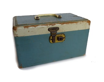 Vintage Luggage Blue & White Train Case