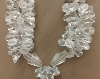Vintage crystal clear glam clusters necklace