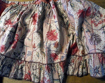Indienne valance antique French cotton 19th-century 96 " x 18 " floral decor