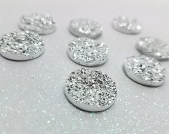 18mm Silver Metallic Faux Druzy Cabochon - 6 Pcs