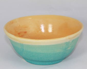 Hand-thrown ceramic cereal Bowl / soup bowl Suleika - unique