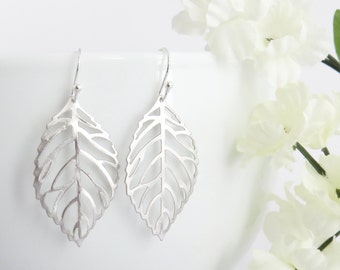 Mothers Day Gift, Silver Leaves Earrings, Leaf Earrings, Fall Earrings, Earrings For Mom, Earrings for Best Friend, Earrings for Her