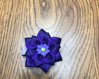 Purple flower alligator clip