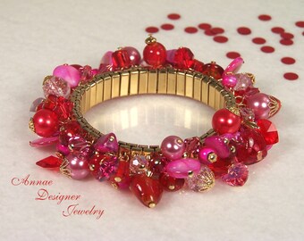 Red & pink heart cha-cha bracelet, crystal, glass, mother-of-pearl