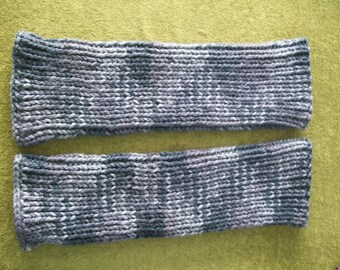 Super-chunky legwarmers