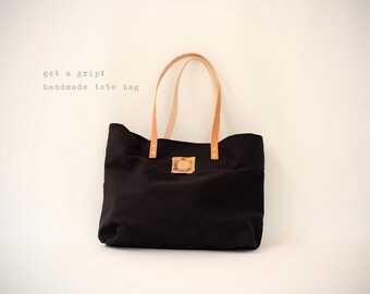 CANVAS Tote... Petite CLASSIC BLACK tote bag