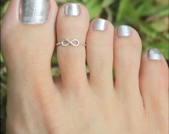 Silver Toe Ring Fully Adjustable One Size Fits All.