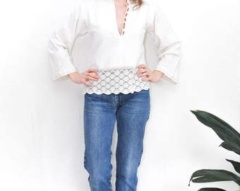 vintage peasant top | 70's boho shirt | button-down | ivory low-cut top | bohemian style shirt | floral lace blouse | size medium