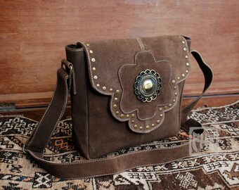 FHT Manali Shoulder Bag Leather & Canvas Handbag