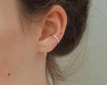 Silver Ear Cuff Ring - Simple No Piercing Minimal Silver Ear Cuff - Minimalist Sterling Silver Ear Cuff - Handmade In UK