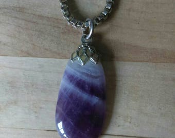 Vintage 1970s silver & purple amethyst semi precious stone pendant necklace