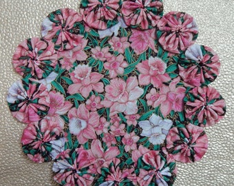 Pink Daffodil 8.5" Yo Yo Doily