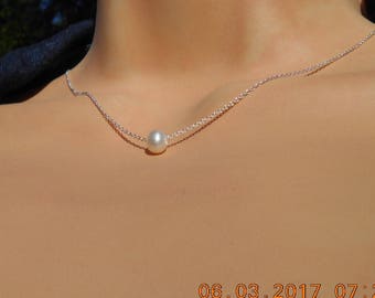 Tiny Floating Pearl Necklace Choker, Single Pearl Necklace, Tiny Single Pearl Necklace, Single Pearl Choker Necklace, Delicate Pearl Choker