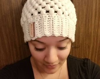 Crochet Messy Bun Hat, Messy Bun Hat, Messy Man Bun Hat, Pony Tail Hat, Messy Bun Toque, Claire Messy Bun, Claire Messy Bun Hat