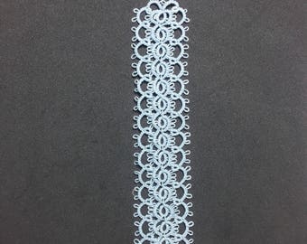 Lacy Loop tatted bookmark