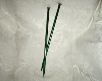 Boye Large 14" Knitting Needles Size 15