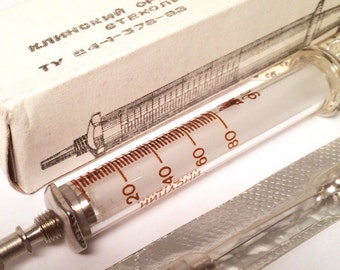 Vintage Soviet glass Syringe 2 ml in the box + 2 needles/ Medical supplies