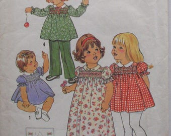 Toddler's Smocked Dress and Pants Sewing Pattern - Simplicity 7239 - Size 2, Breast 21