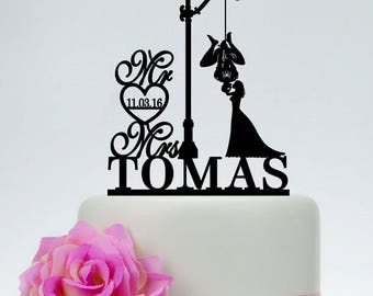 Spider-Man and Bride Cake Topper, Spider Man Cake Topper , Mr and Mrs Wedding Cake Topper,Kissing Cake Topper, Custom Cake Topper - C223