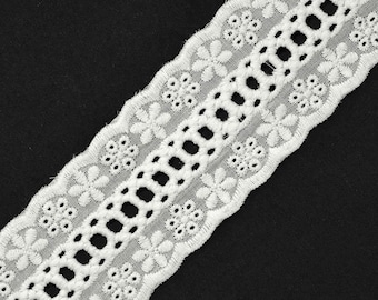 1-7/8" Off White Cotton Eyelet Lace Trim by 2-Yards, TR-10832