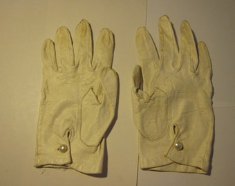 Size 7 ** Ivory Leather 1950s Women's Gloves