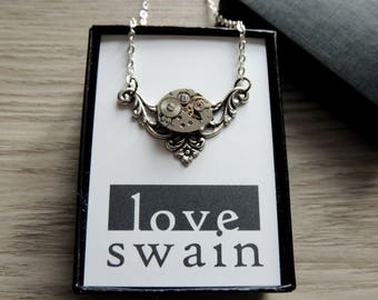 Steampunk necklace / Dainty Steampunk necklace / Watch movement necklace - Silver / clockwork necklace