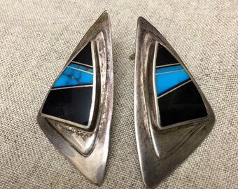 Vintage Sterling Silver Native American Zuni Turquoise earrings
