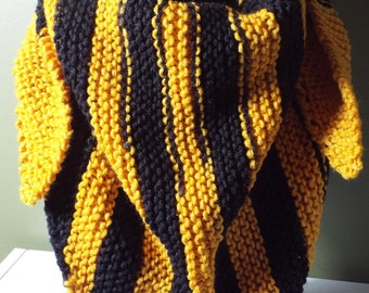 Black and Gold Hand Knit Triangle Scarf - Cheer on Arkansas, Colorado, Missouri, Southern Mississippi or Iowa