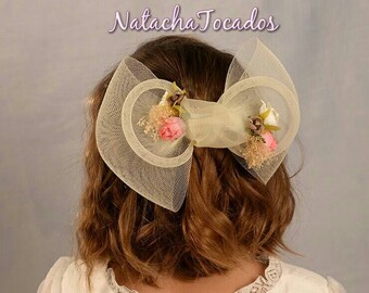 Mane and flowers headdress