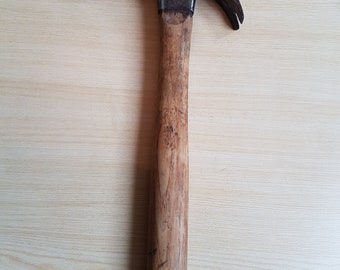 Old Stanley 16oz claw hammer