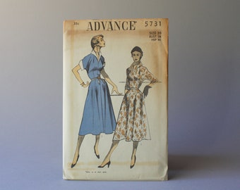1950s Sewing Pattern / Vintage 50s Dress Pattern / Uncut Advance Pattern 5731 Full Skirt Cuff Cap Sleeve Hourglass Dress 32 waist size 20