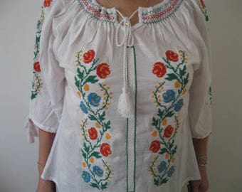 Romanian traditional hand embroidered blouse FREE SHIPPING