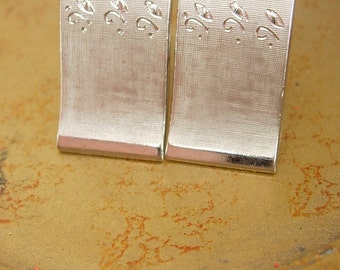 Fancy Etched Silver Swank Cufflinks Vintage Ribbon Shape Holidays Birthday Wedding
