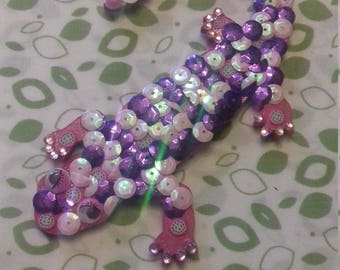 Cute salamander put purple pink shades